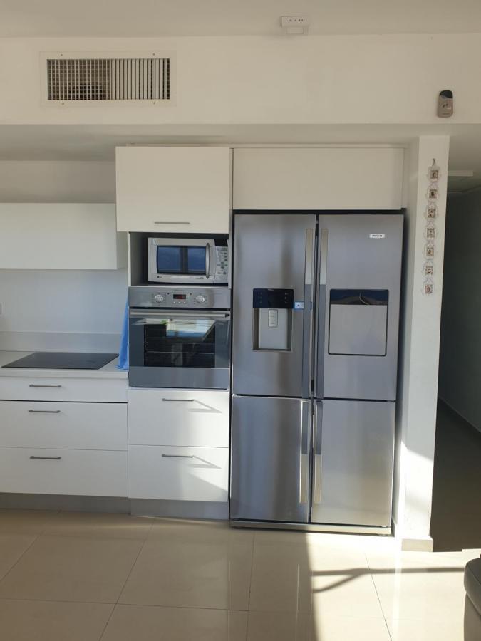 Luxury Exclusive Top Class Apartment On The Sea With Best Sea View And Jacuzzi רק למשפחות !!!! Eilat Exteriör bild